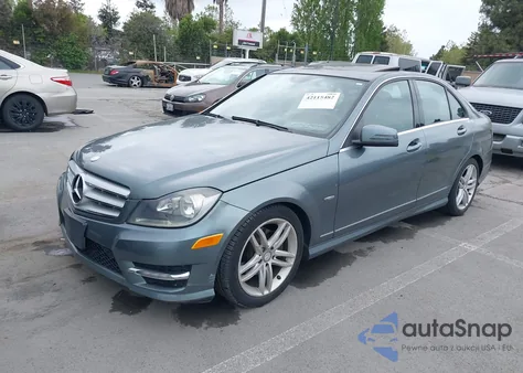 2012 Mercedes-Benz C 250 from USA, damaged, VIN WDDGF4HB5CA668018
